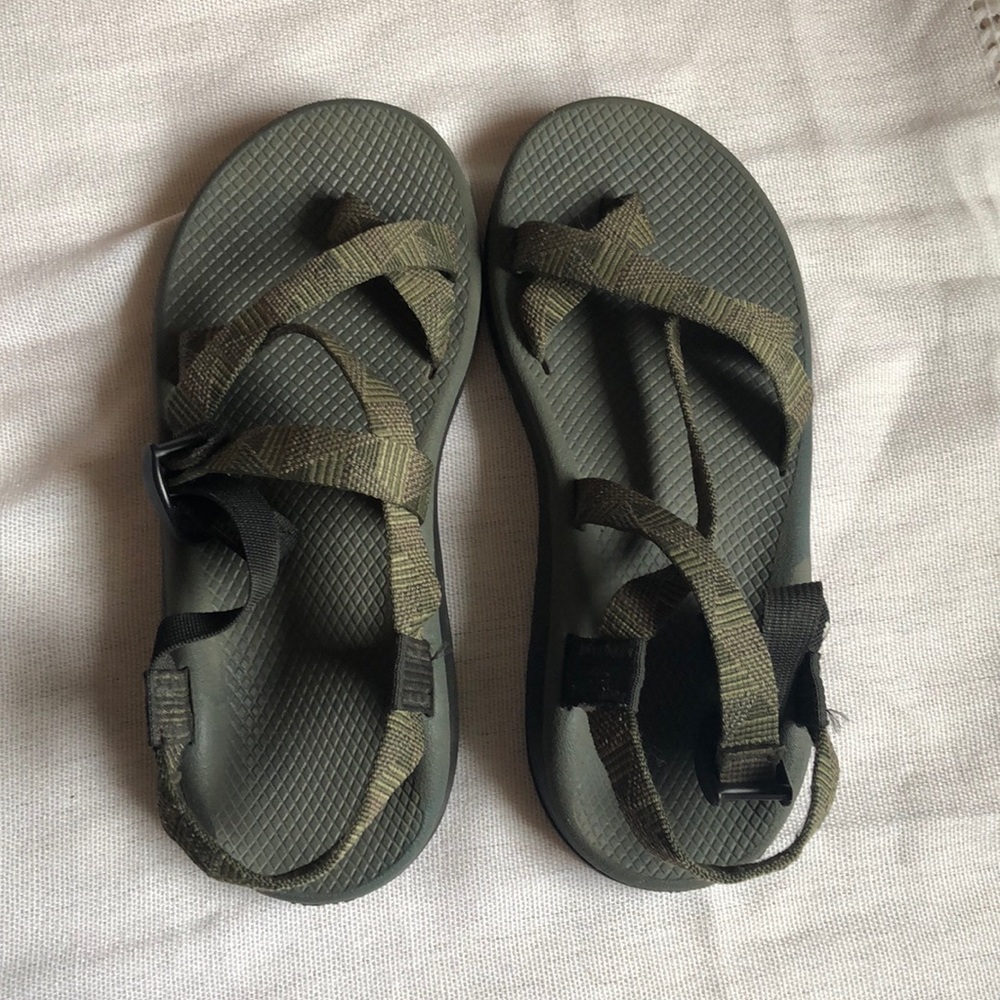 Chaco men’s sandals size 10.